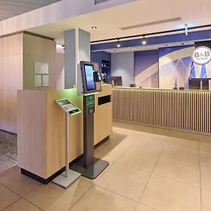 Hotel Koeln-messe, Cologne